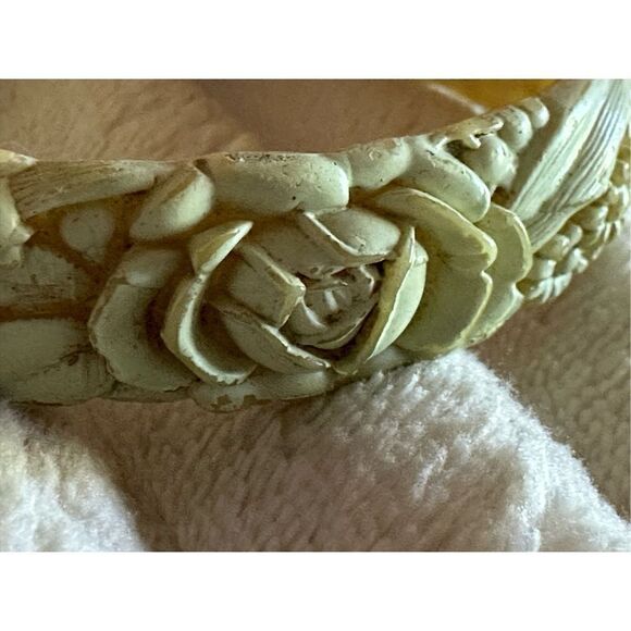 Vintage Bangle  - Picture 5 of 5